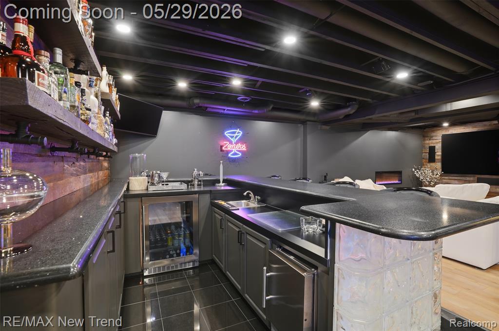 1890 Spruce Drive, Commerce Twp, MI 48390 — Photo 39