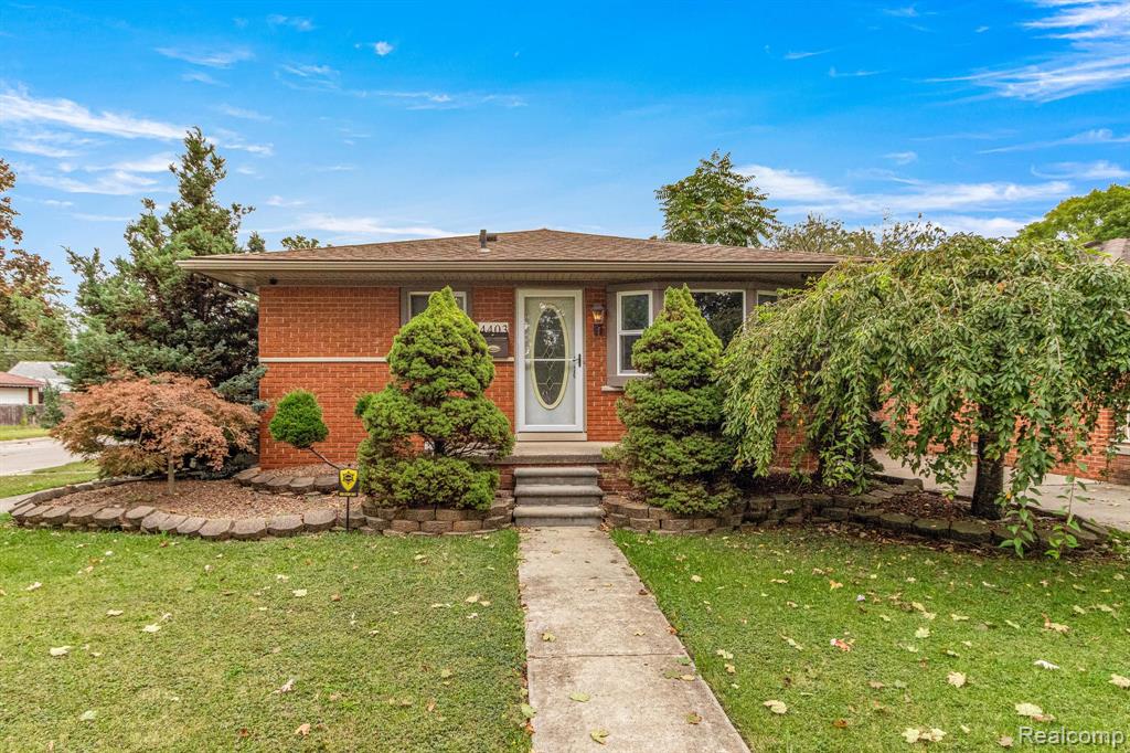 4403 Harding Street, Dearborn Heights, MI 48125 — front exterior