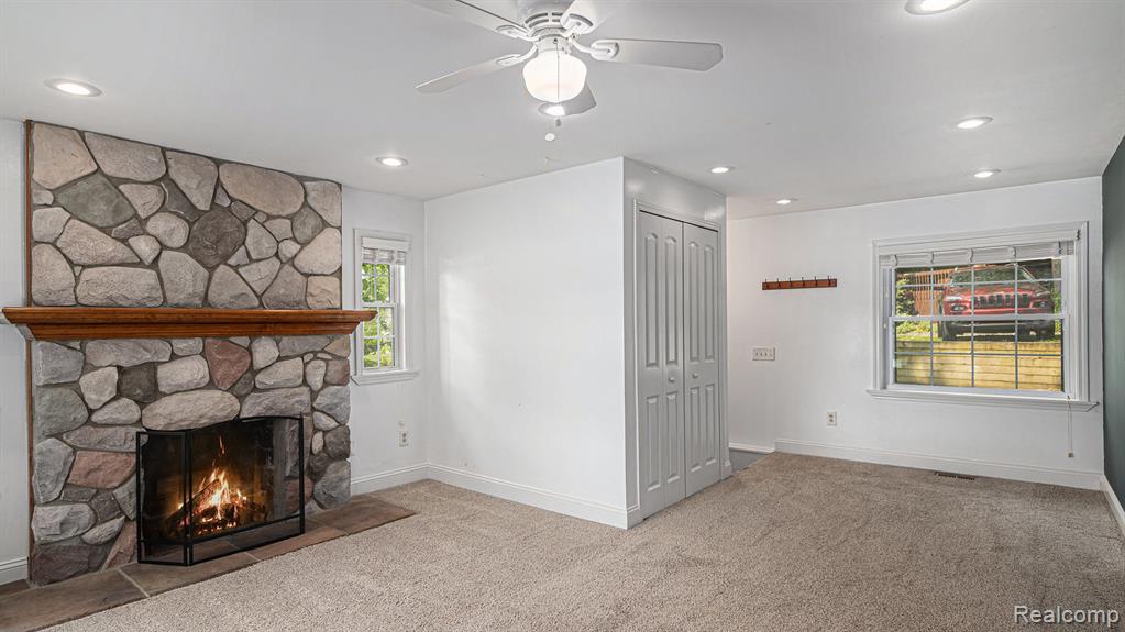 6288 Buckshore Drive, Whitmore Lake, MI 48189 — Photo 10