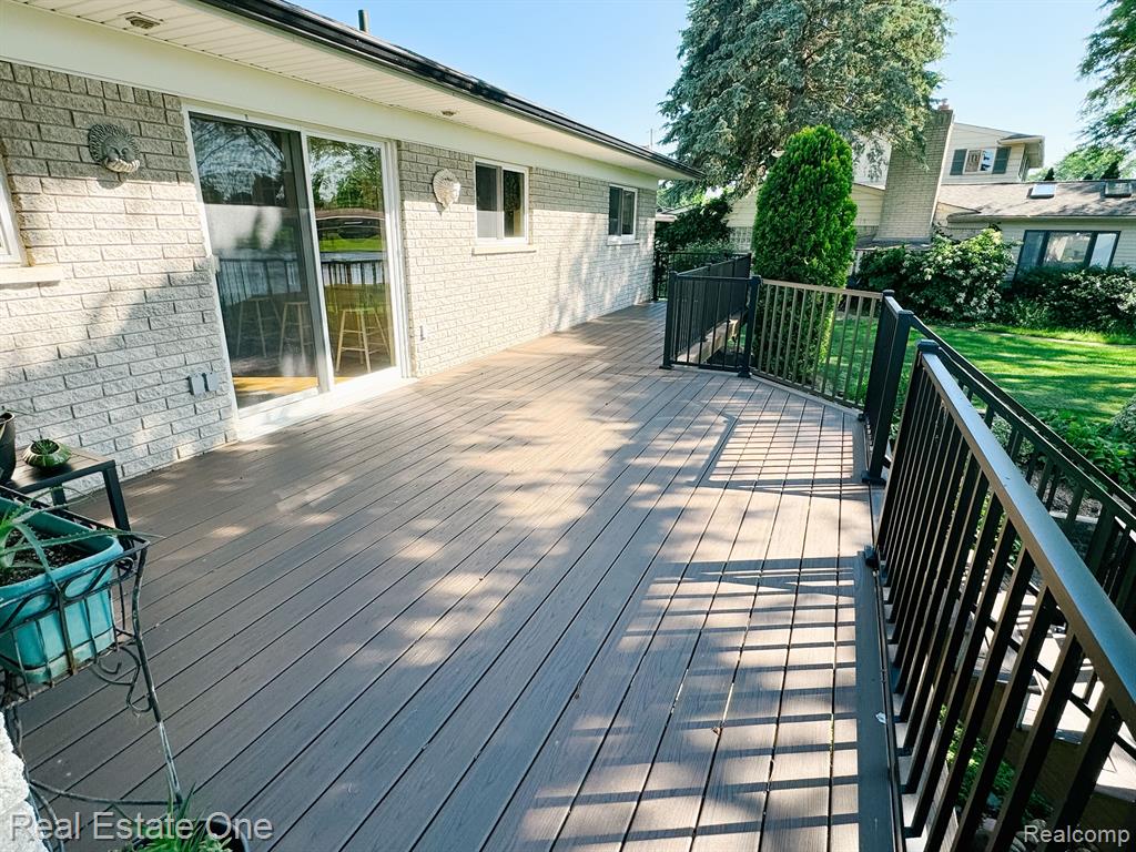 54511 MERKEL Lane, Shelby Twp, MI 48316 — Photo 10