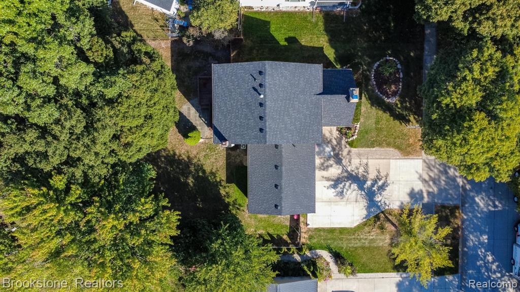 4335 Cypress Drive, Troy, MI 48085 — Photo 41