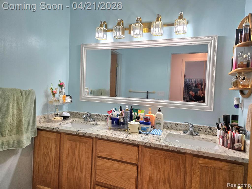 32134 Leona Street, Garden City, MI — Photo 27