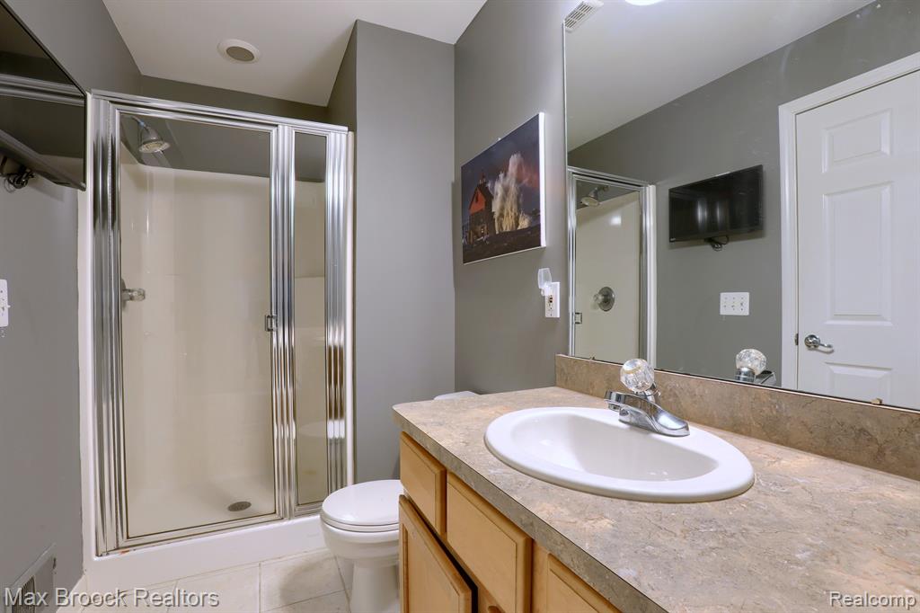 39440 SPRINGWATER Drive, Northville, MI 48168 — Photo 15