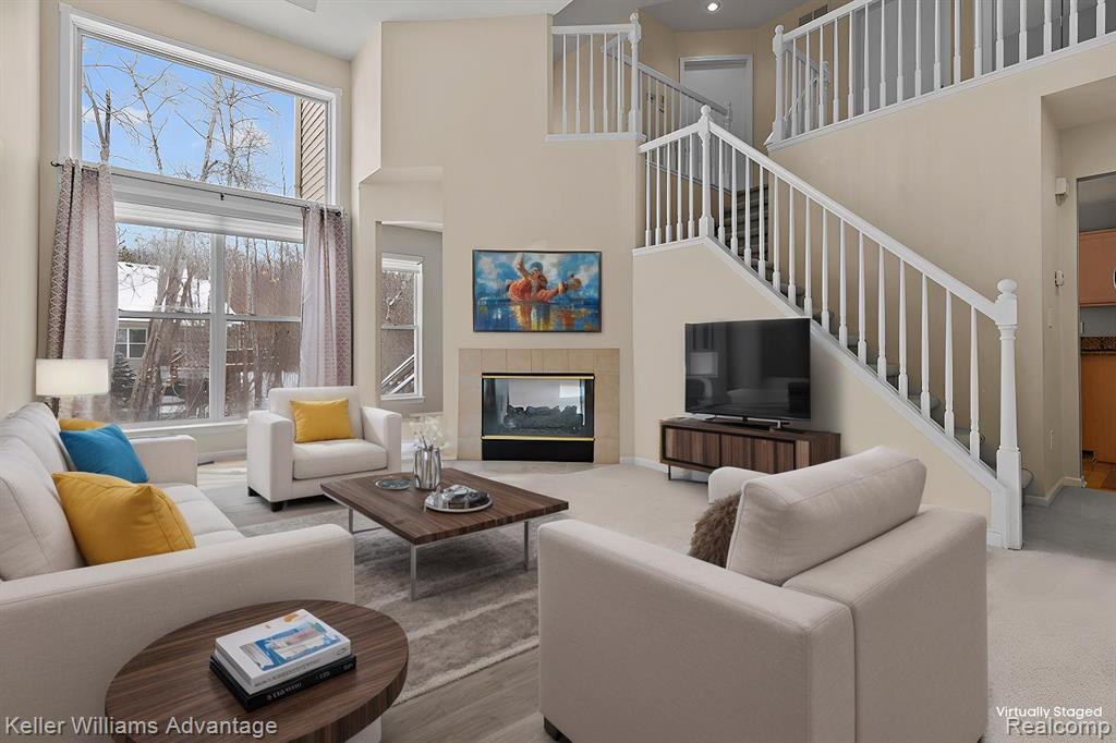 2527 PINE Drive, Wixom, MI 48393 — Photo 4