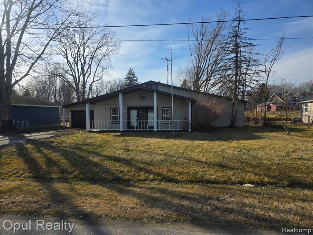 5402 Orchard Drive, East China, MI