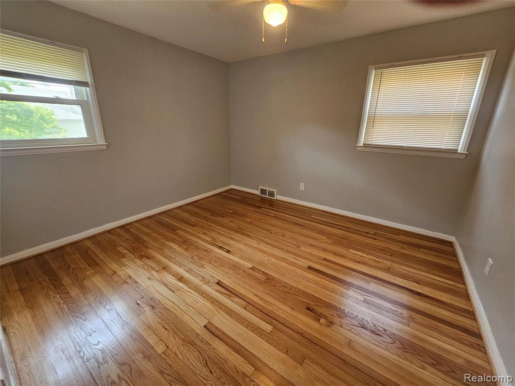 9311 Dixie, Redford, MI 48239 — Photo 7