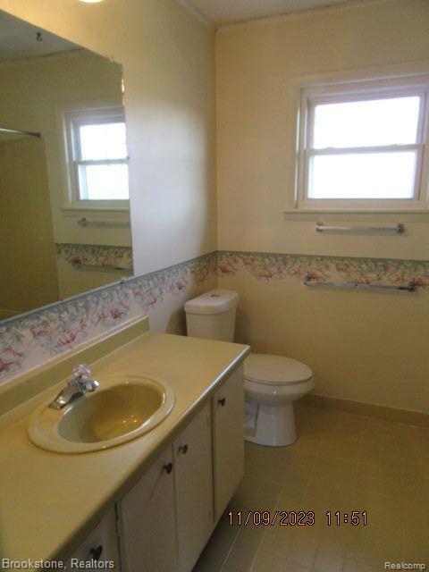 13229 LAKE POINT Boulevard, Belleville, MI 48111 — Photo 19