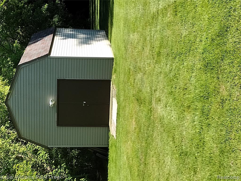 3145 Krafft Road, Fort Gratiot, MI 48059 — Photo 32