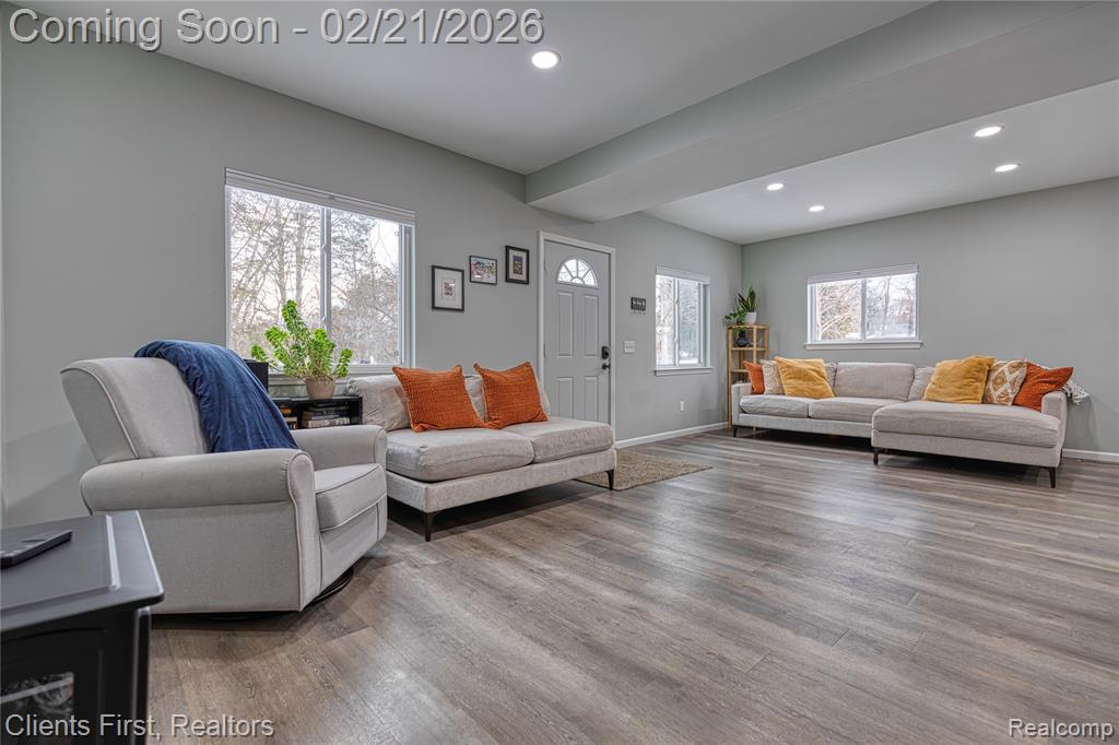 8655 Rushview Drive, Pinckney, MI 48169 — Photo 6