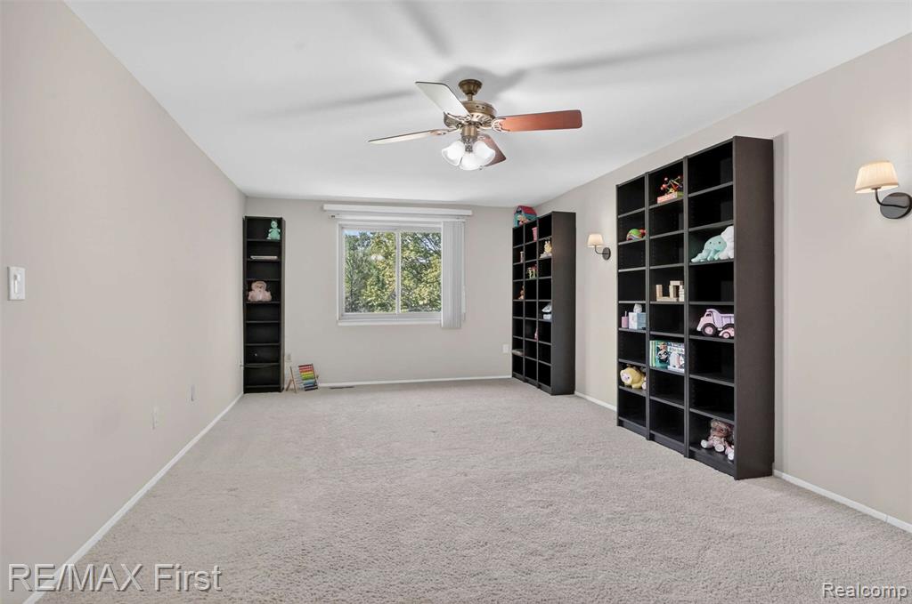 3660 Old Creek Road Road, 36, Troy, MI 48084 — Photo 18