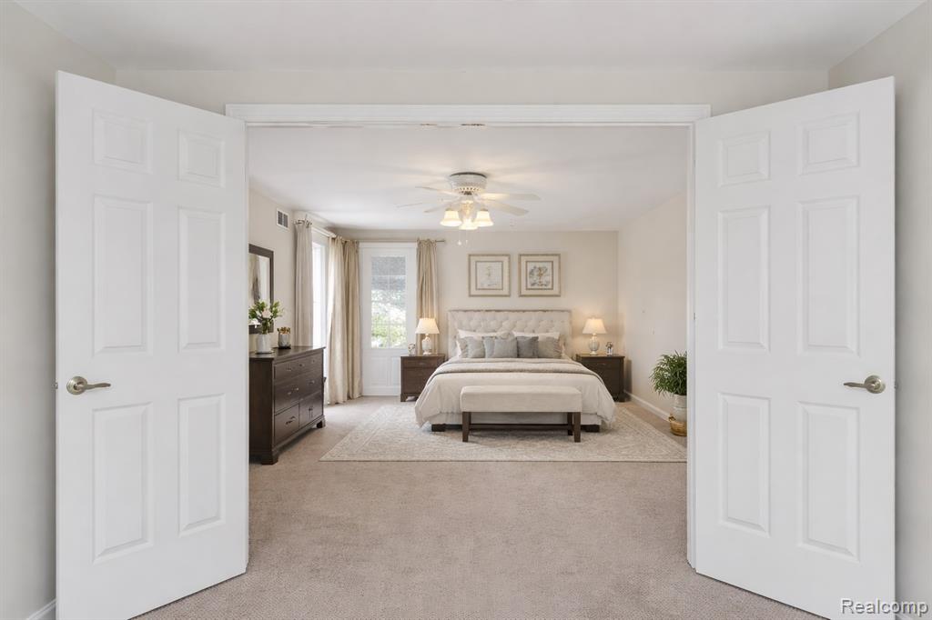 5370 Edgelake Drive, Pinckney, MI 48169 — Photo 24