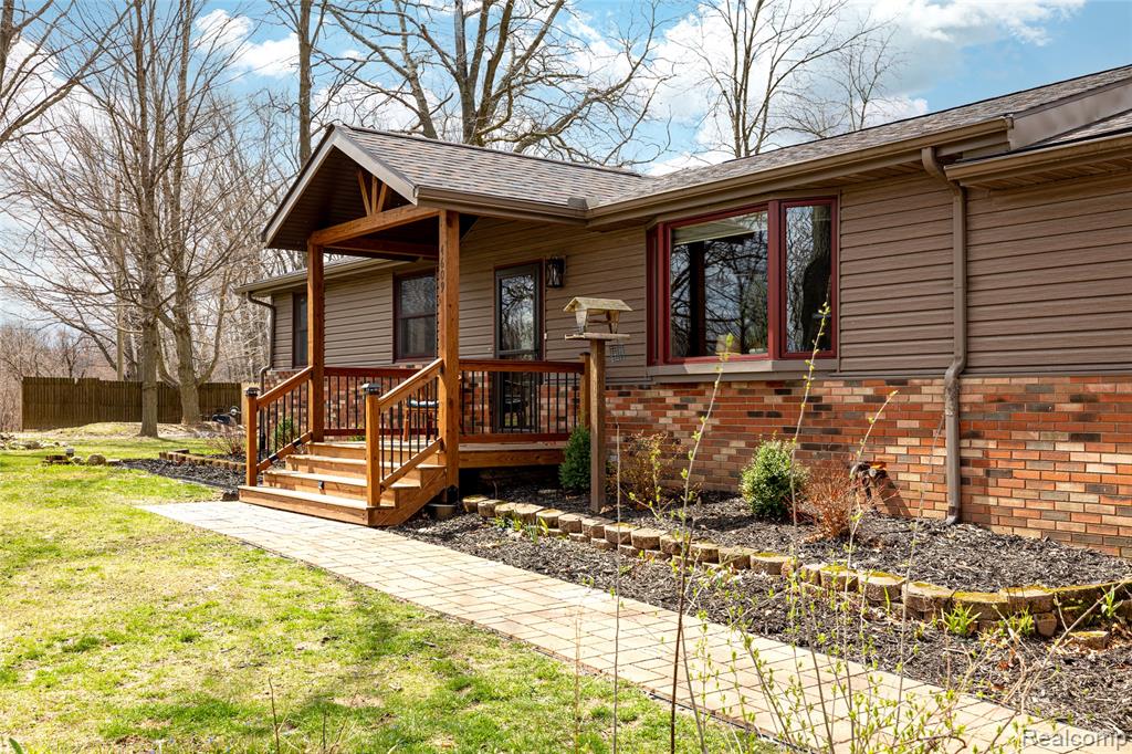 4609 Parker Drive, Howell, MI 48843 — Photo 38