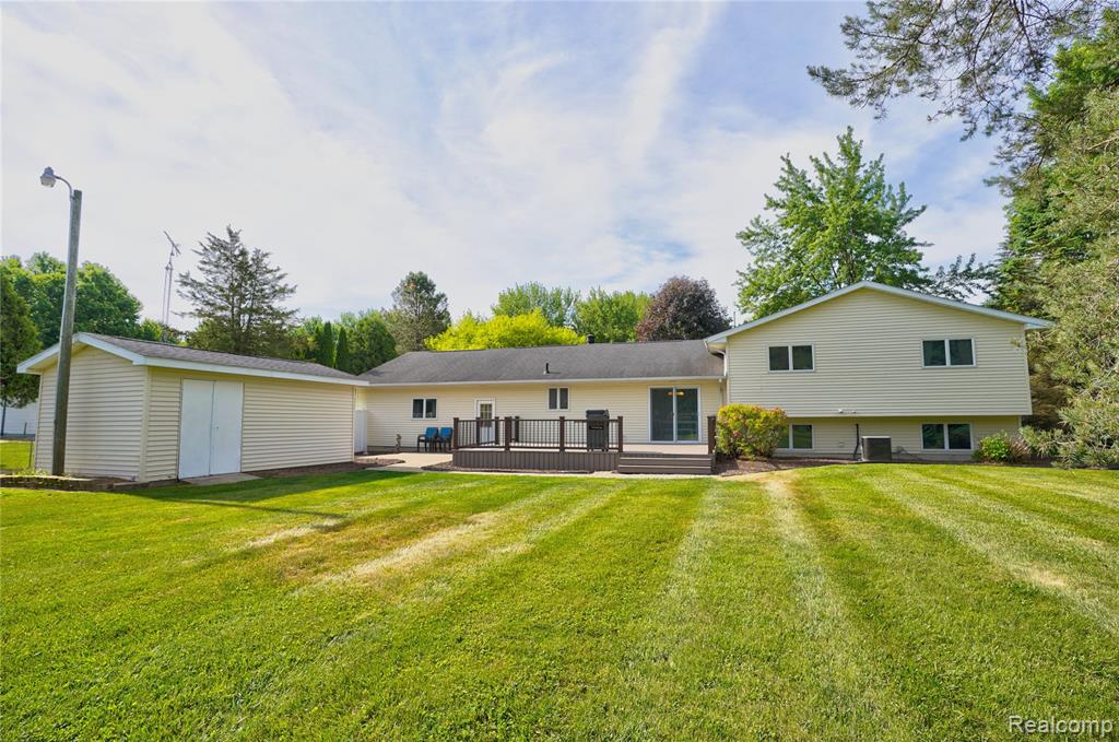 1055 E Hollywood Boulevard, Clio, MI 48420 — Photo 13
