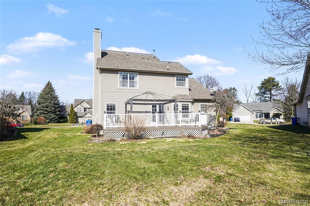 16111 Aspen Hollow Drive, Fenton, MI 48430 — Photo 32