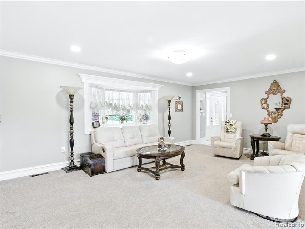 5162 Gratiot Avenue, St. Clair, MI 48079 — Photo 8