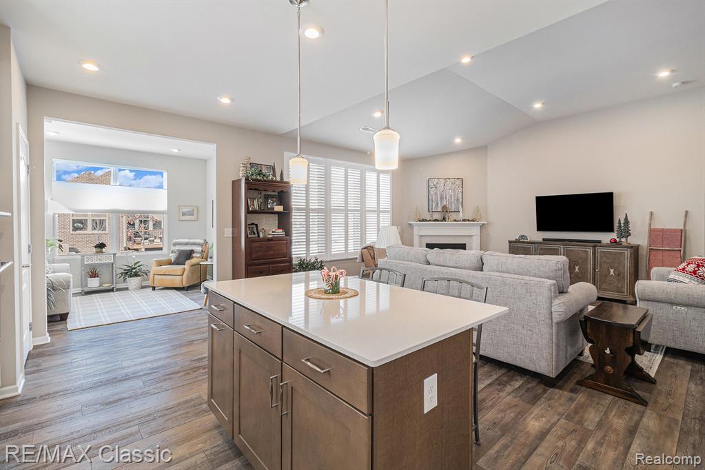 48738 Rockview Road, Novi, MI — Photo 10