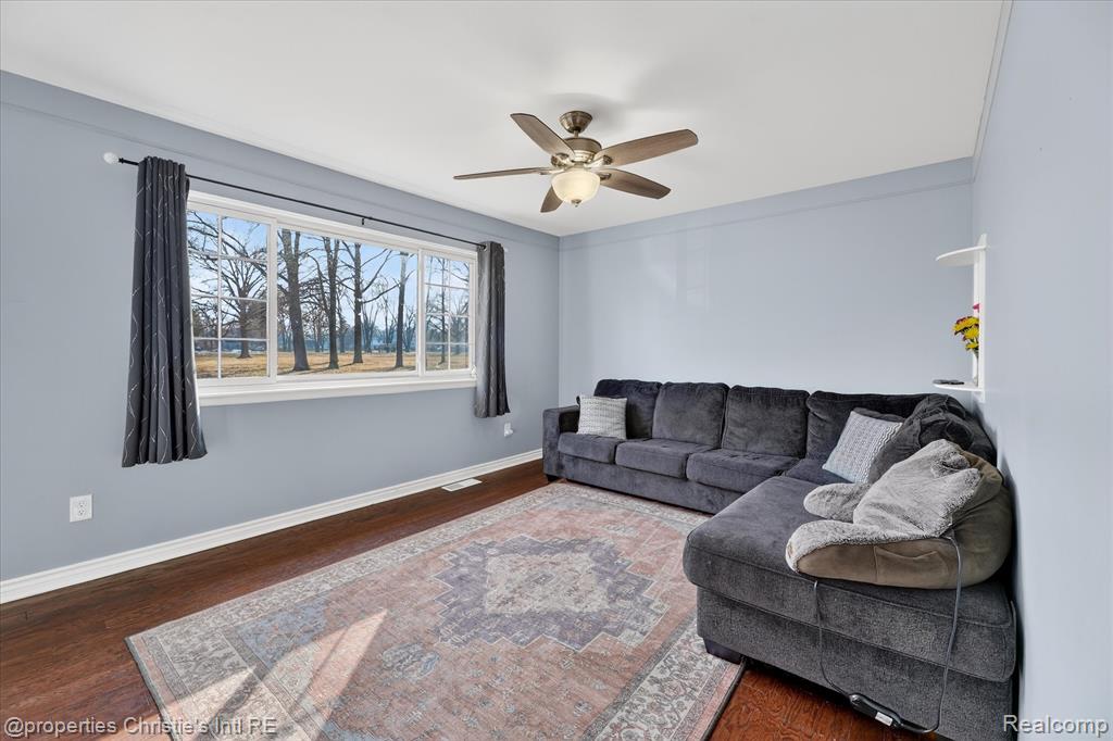 34504 Stellwagen Street, Wayne, MI, 48184