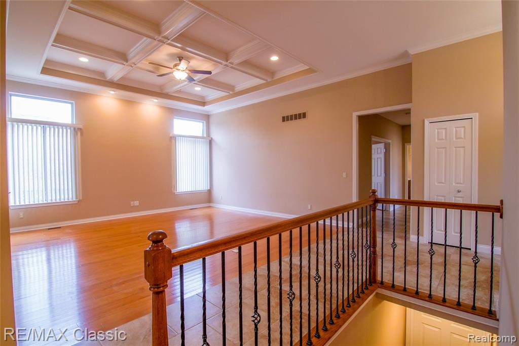 50416 Pinnacle Woods Lane, Macomb, MI 48042 — Photo 13