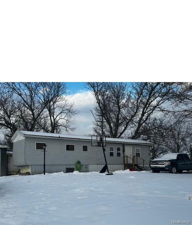 4445 E SPICERVILLE, Eaton Rapids, MI 48827 — Photo 2