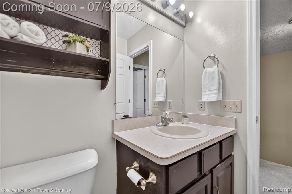 9016 Hyacinth Way, Brighton, MI 48116 — Photo 45