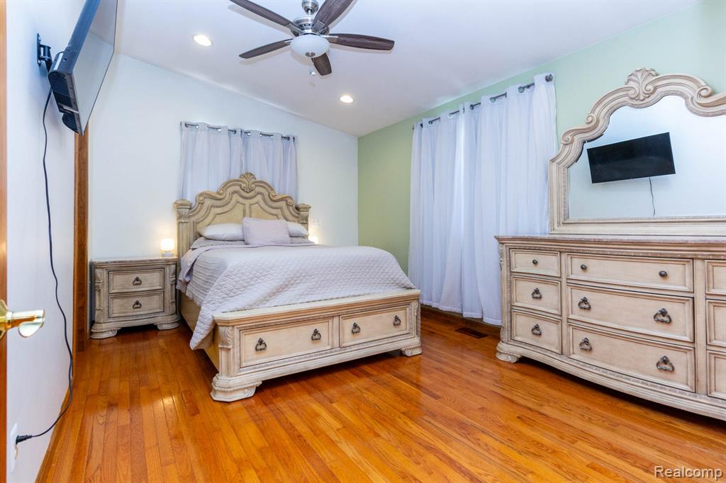 6345 Lanman Drive, Waterford, MI 48329 — Photo 19