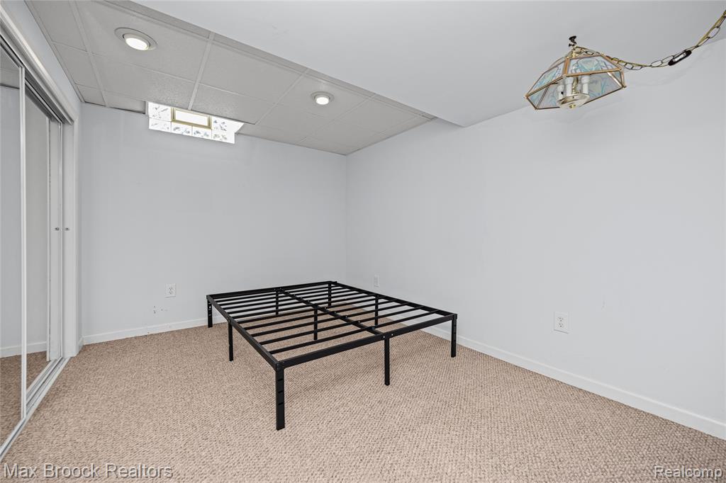 35263 Kings Forest Boulevard, Clinton Twp, MI 48035 — Photo 38