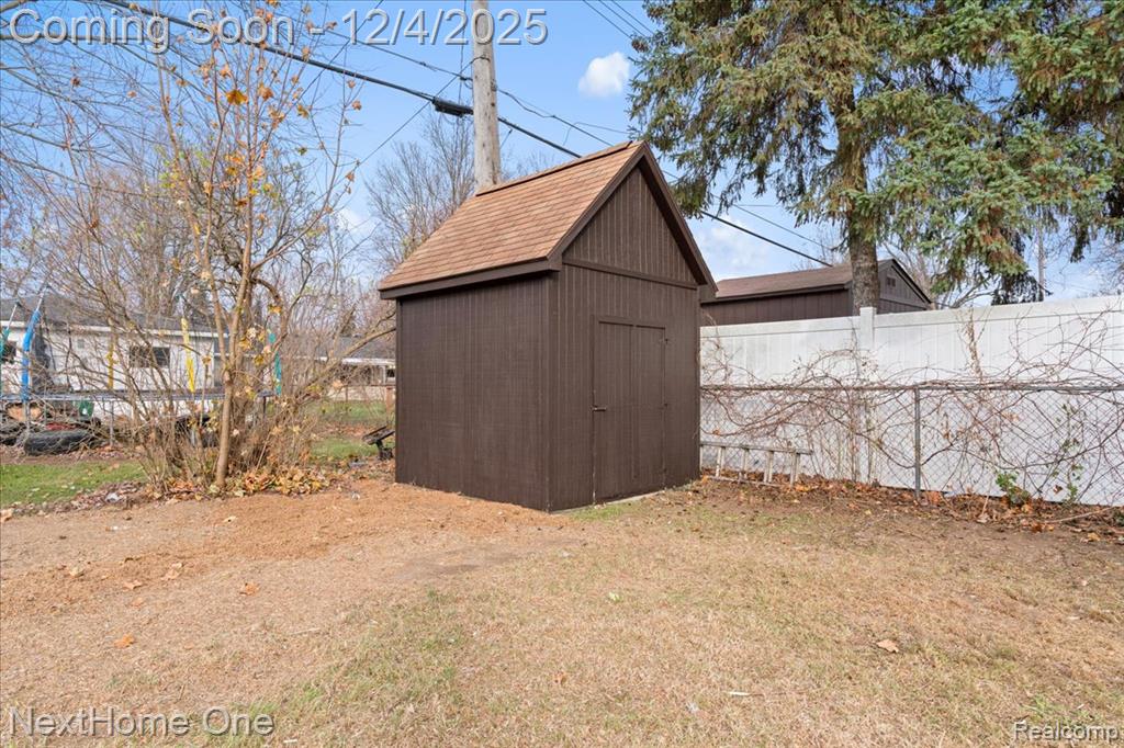 60658 Sue Street, Lyon, MI 48178 — Photo 19