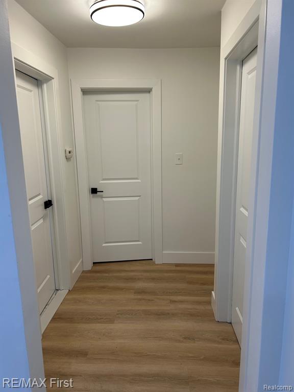 8865 Kenberton Drive, Oak Park, MI 48237 — Photo 10