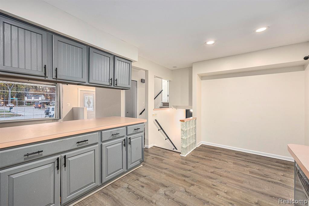 52372 D W Seaton Drive, Chesterfield, MI 48047 — Photo 13