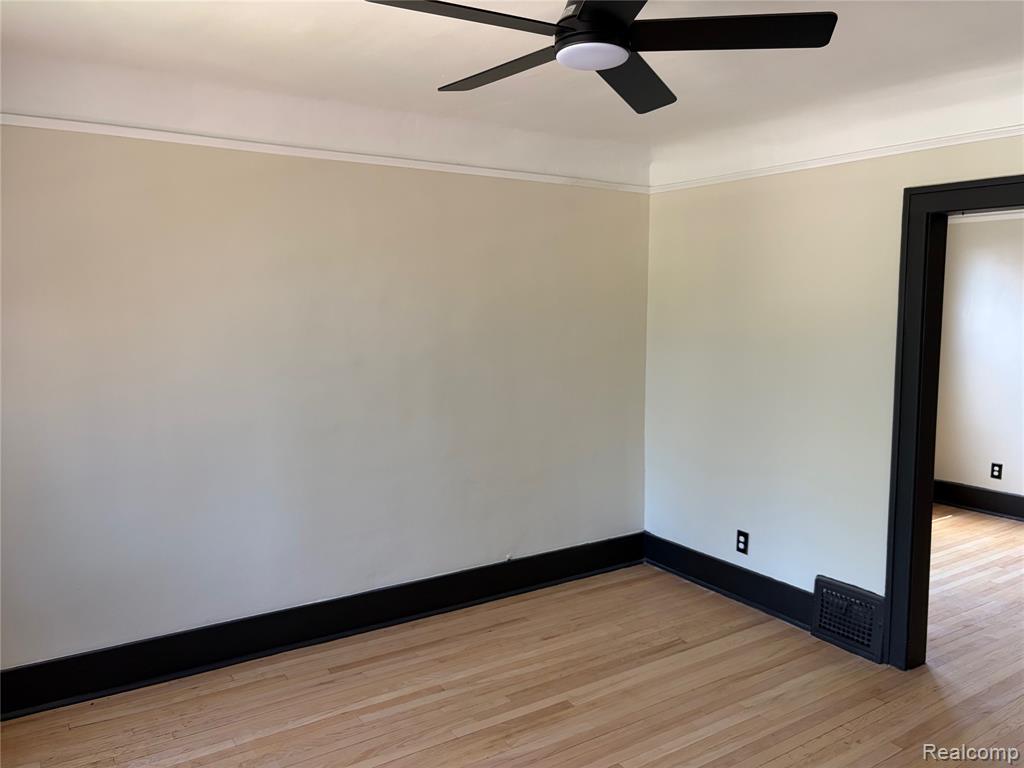 2020 Clements Street, Detroit, MI 48238 — Photo 8
