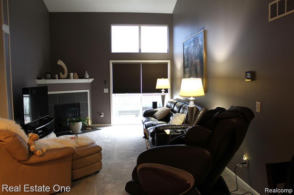 895 SPIREA, Howell, MI 48843 — Photo 12