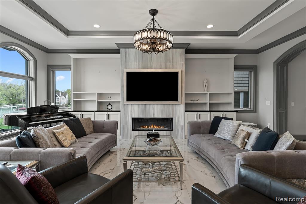 2390 Walnut Lake Road, West Bloomfield, MI 48323 — Photo 9