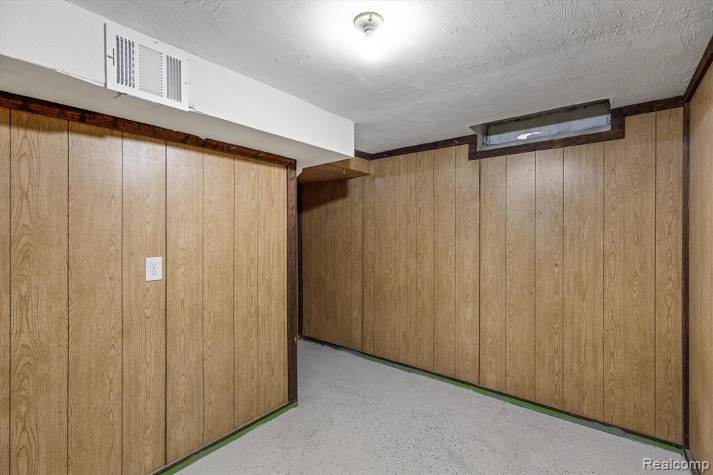 9257 WASHINGTON Street, Romulus, MI 48174 — Photo 23