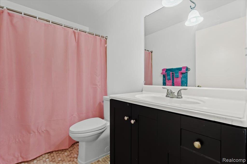 728 SOREL Drive, Canton, MI 48188 — Photo 18