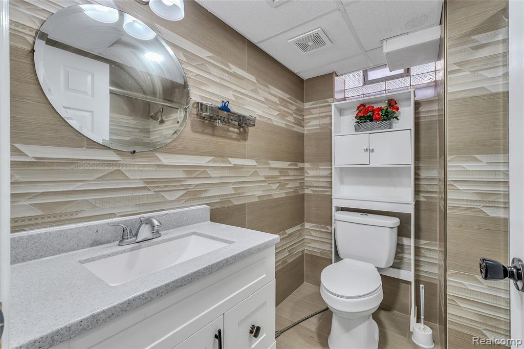 7514 Calhoun Street, Dearborn, MI 48126 — Photo 17