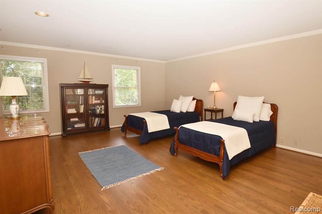 798 EMERSON WAY Court, Bloomfield Hills, MI 48304 — Photo 28