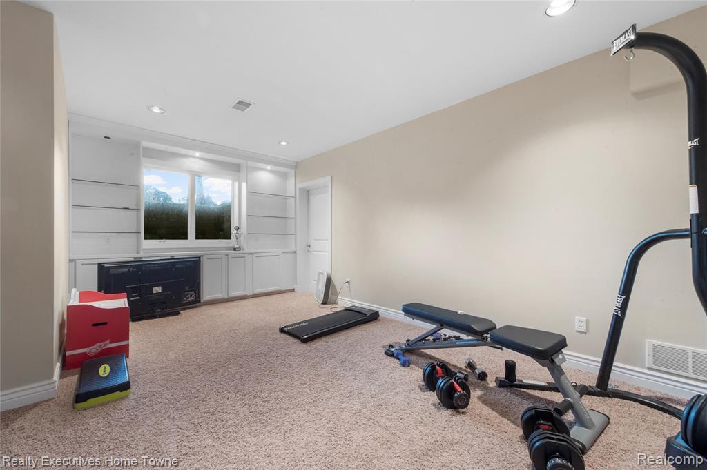 3279 SHOREWOOD Avenue, Fort Gratiot, MI 48059 — Photo 49