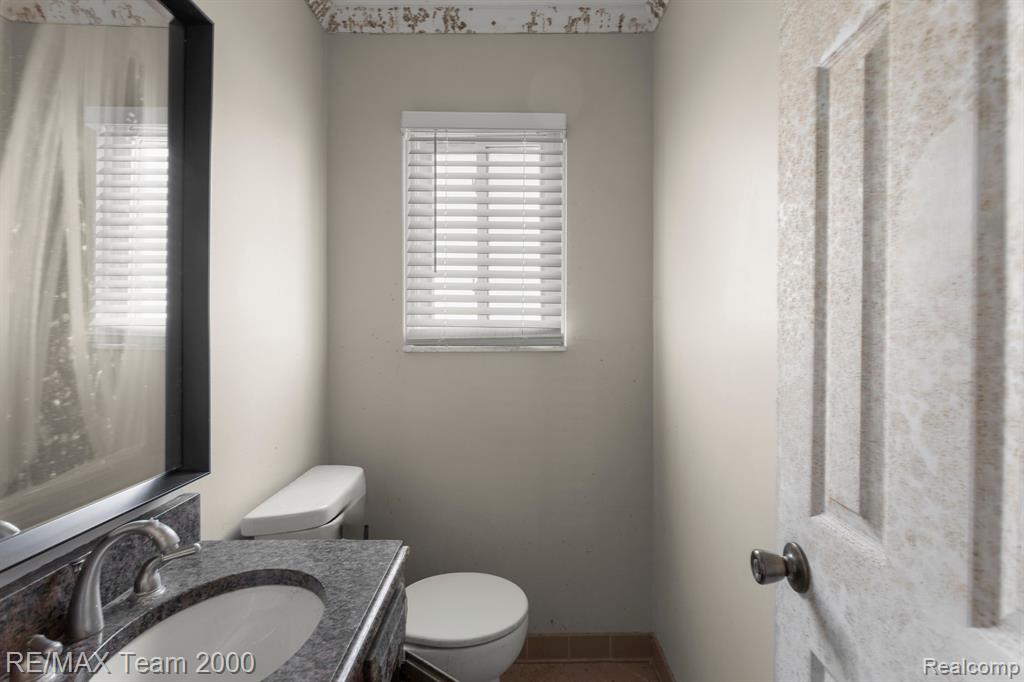 51547 SALVATORI Drive, Chesterfield, MI 48047 — Photo 25