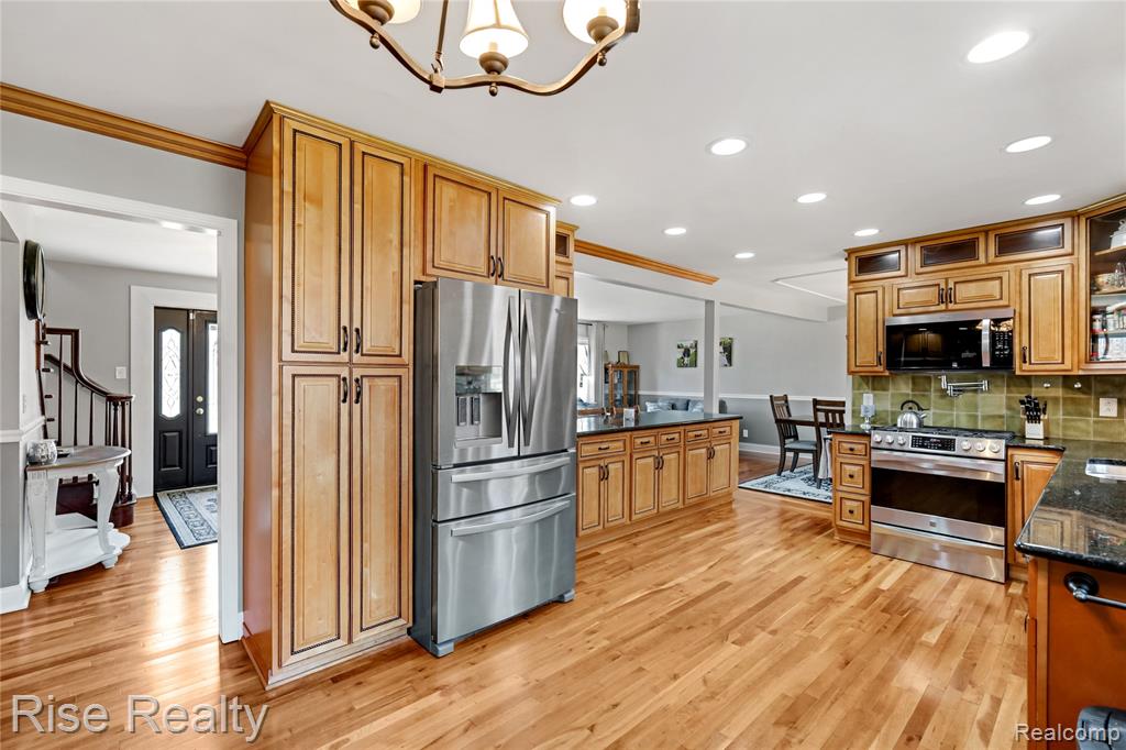 1366 Ox Yoke Drive, Flint, MI 48532 — Photo 5