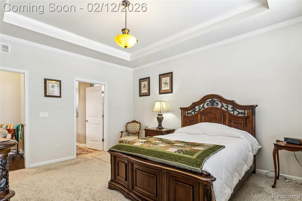 9431 Pine Valley Drive, Grand Blanc, MI, 48439