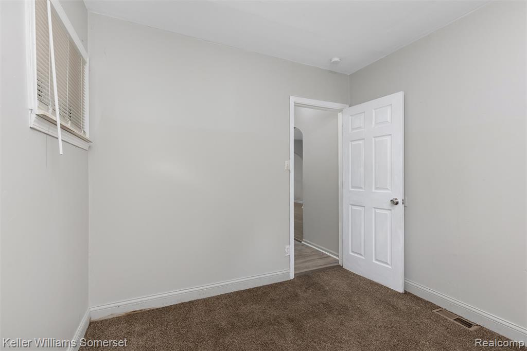 9204 Wayburn Street, Detroit, MI 48224 — Photo 16