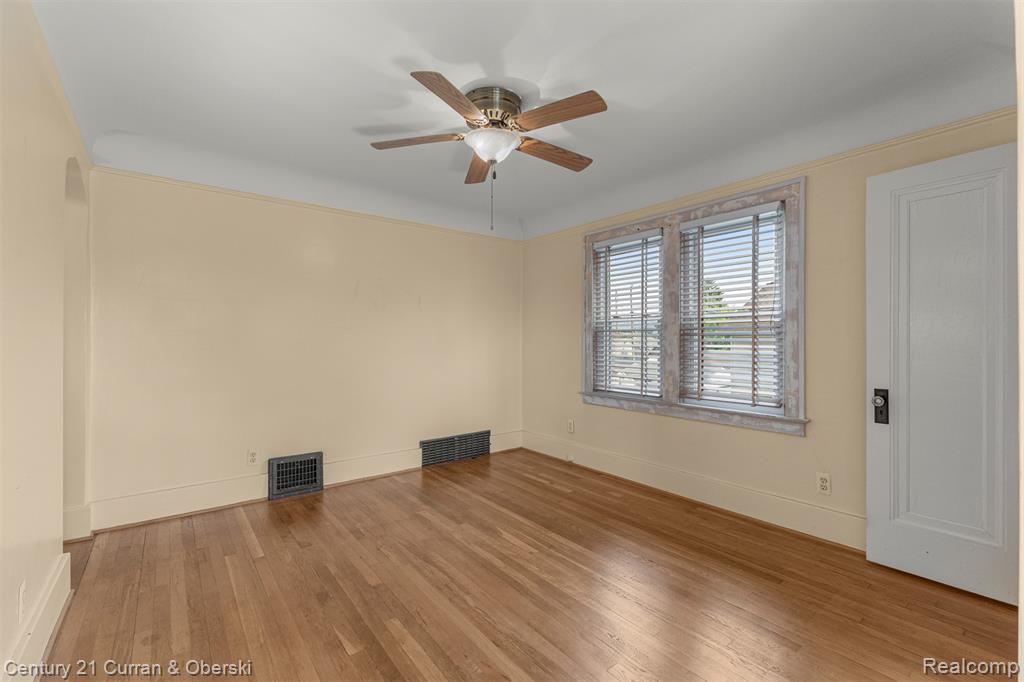 6315 Steadman Street, Dearborn, MI 48126 — Photo 17