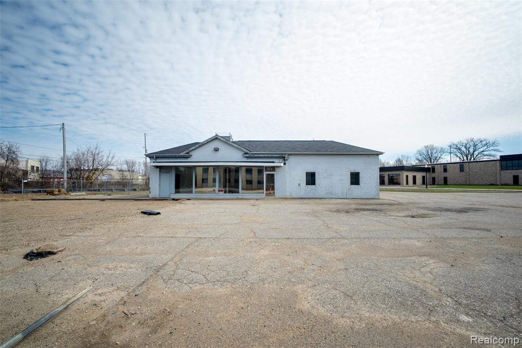 301 S Cooper Street - Photo 2
