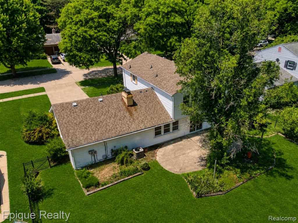 4856 Danbury Drive, Troy, MI 48085 — Photo 4