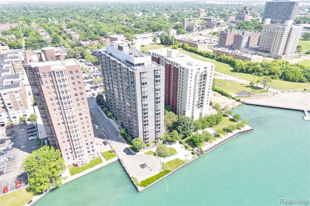 8200 E Jefferson Ave, 1610, Detroit, MI 48214 — Photo 68