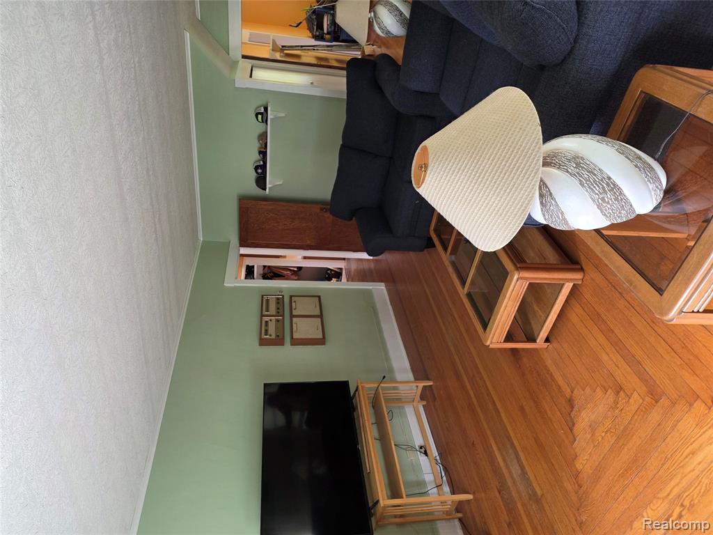 403 East Road, Holly, MI 48442 — Photo 10