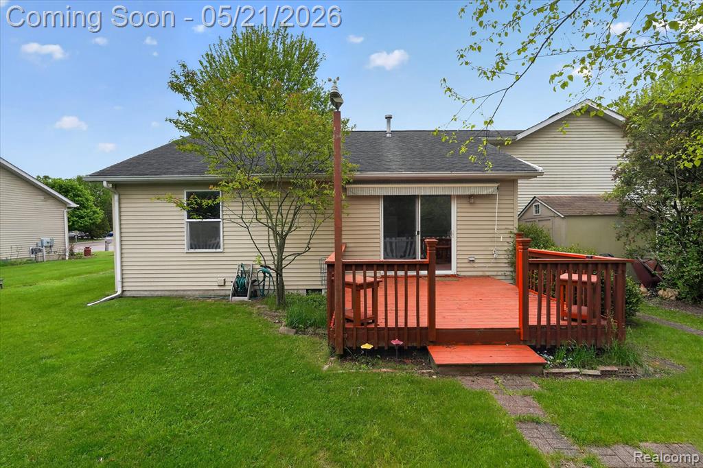 1607 Cedarwood Drive, Flushing, MI 48433 — Photo 25
