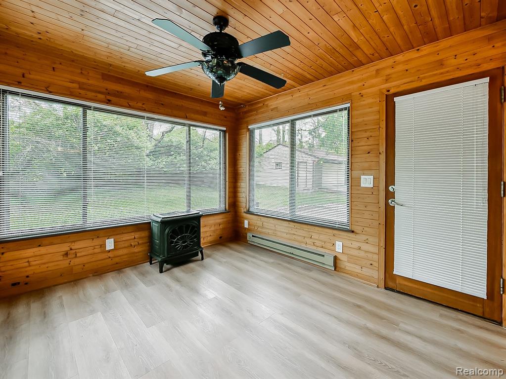 7580 Thornwood Street, Canton, MI 48187 — Photo 24
