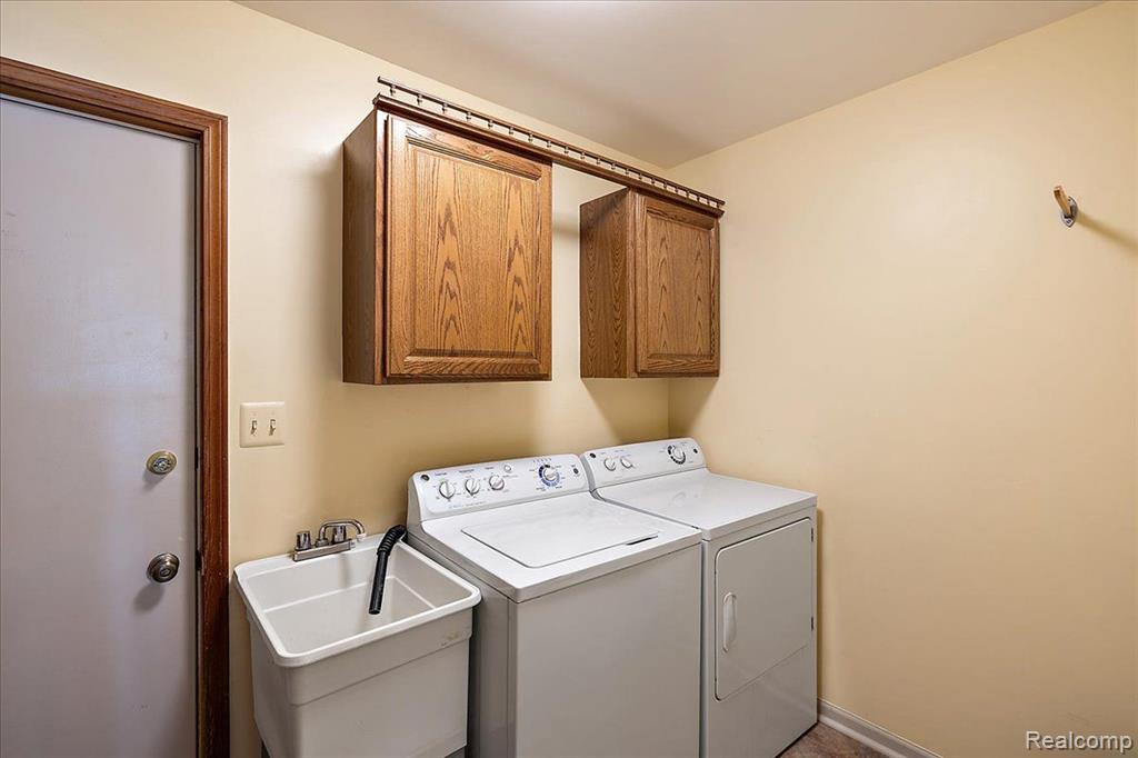 7322 MACEDAY LAKE Road, Waterford, MI 48329 — Photo 21