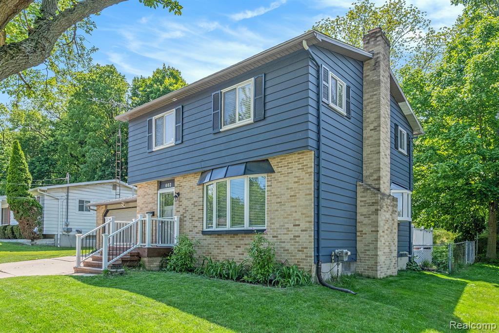 602 Davis Street, Fenton, MI 48430 — Photo 5